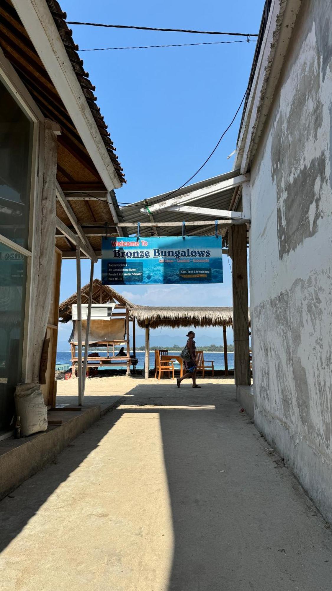 Bronze Bungalows Gili Meno Kültér fotó